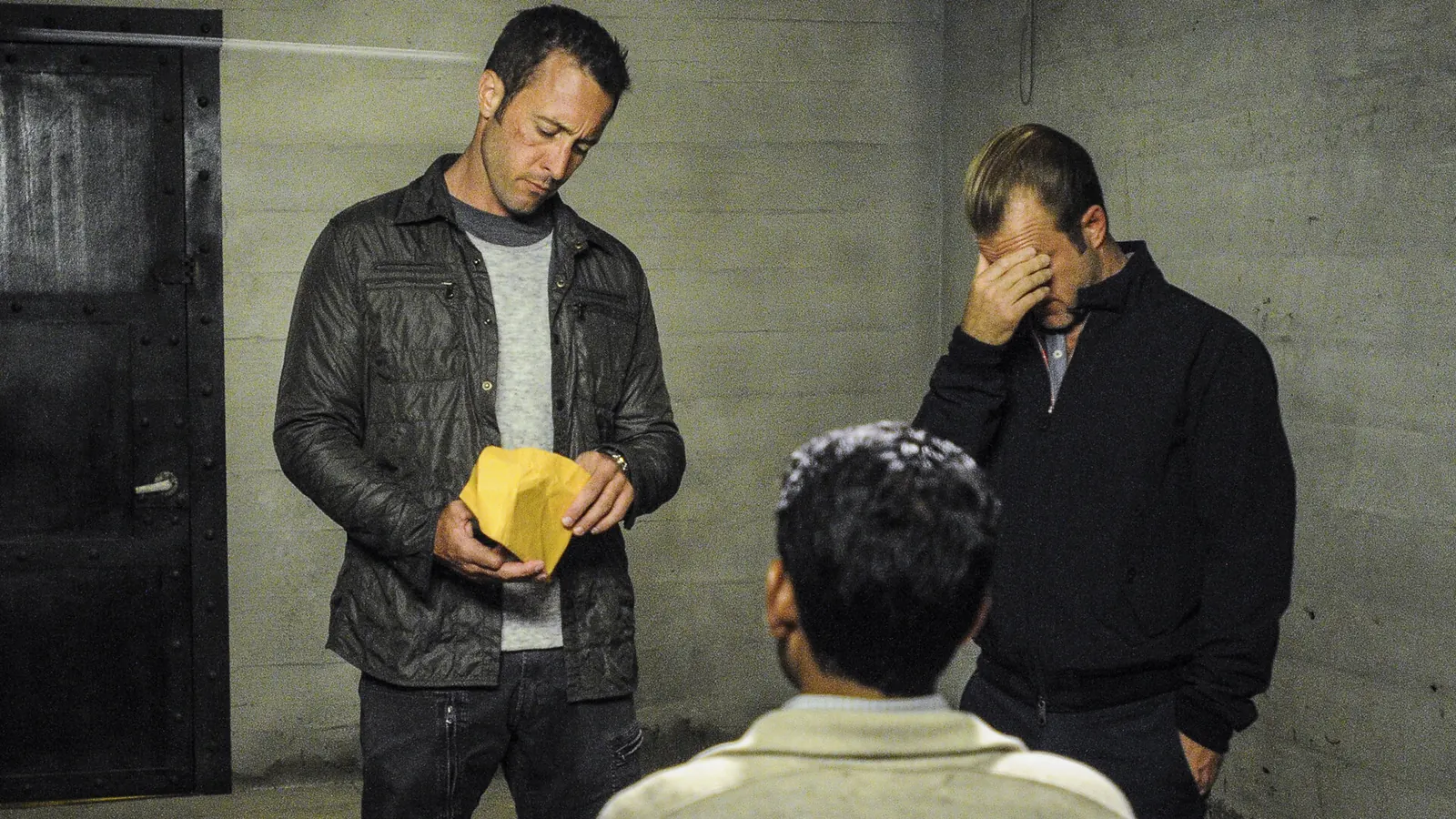 Hawaii Five-0 S7E02 For Queen and Country 대표 장면