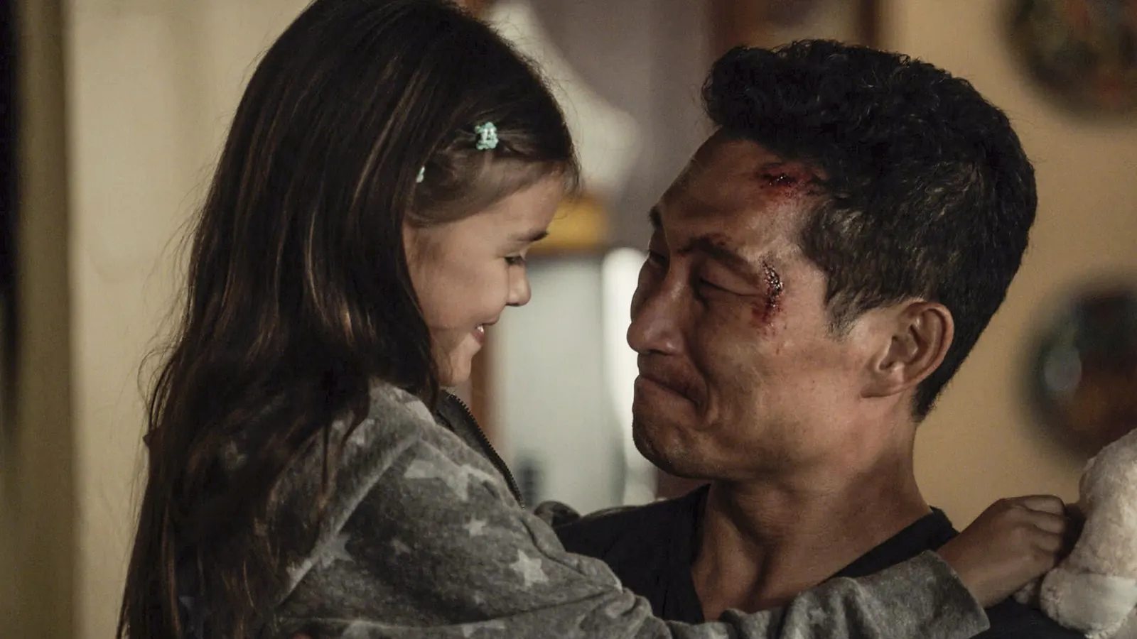 Hawaii Five-0 S7E12 The Deal 대표 장면