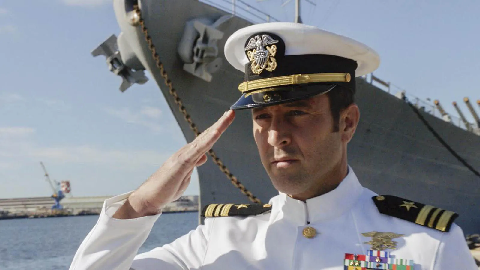 Hawaii Five-0 S7E22 Black Tears 대표 장면