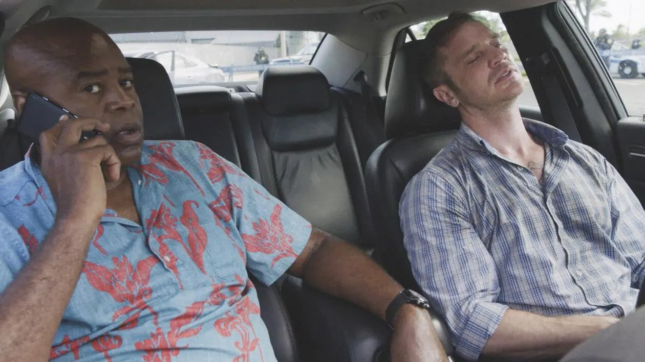 Hawaii Five-0 S8E13 What Is Gone Is Gone 대표 장면