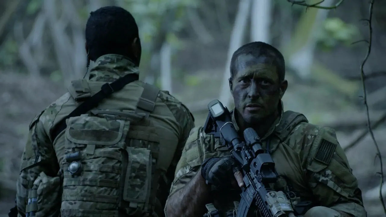 Hawaii Five-0 S8E24 The Tough Branch That Does Not Break in the Kona Gale 대표 장면